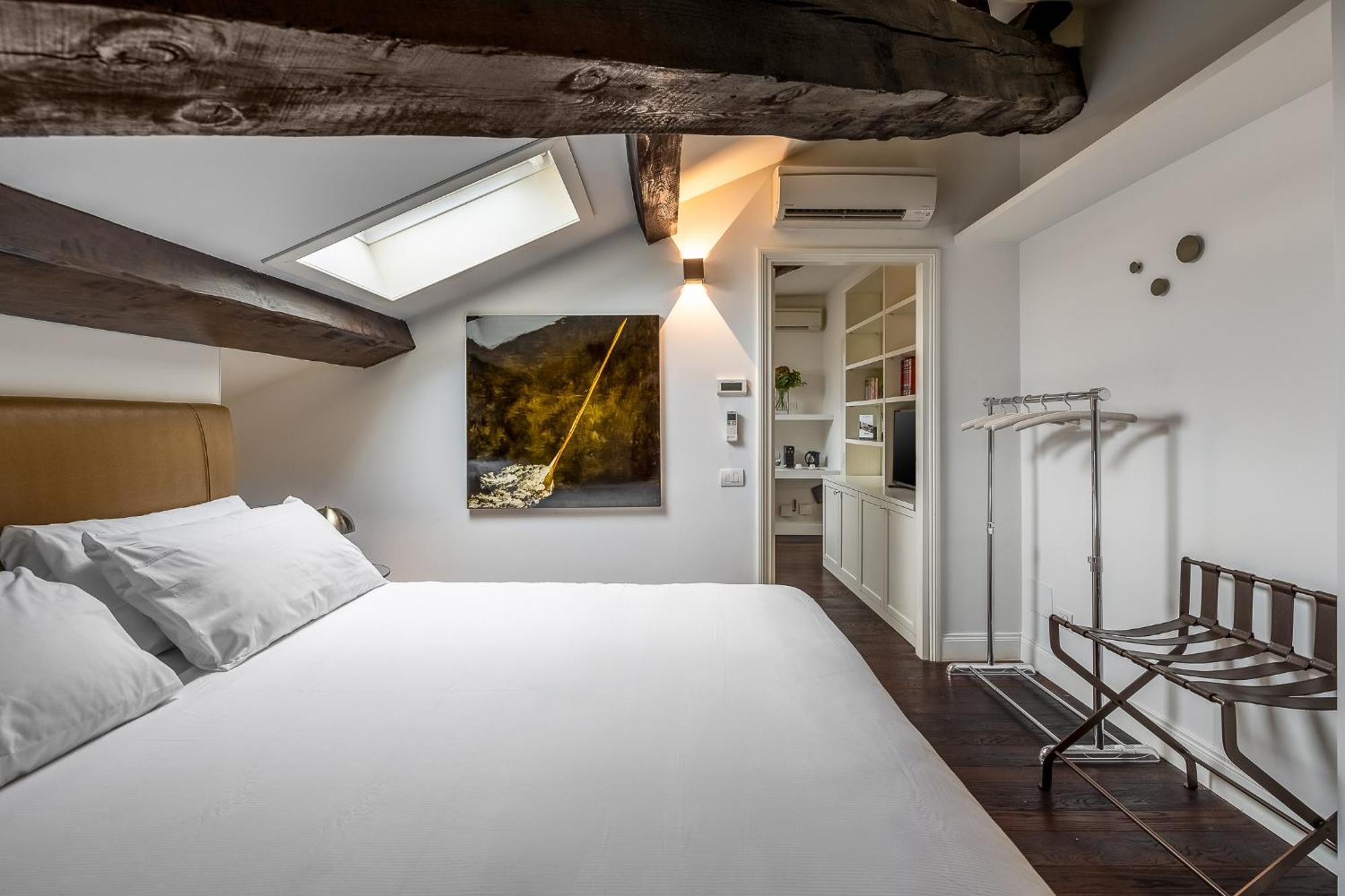 Allegroitalia Penthouse Montenapoleone Милано Екстериор снимка