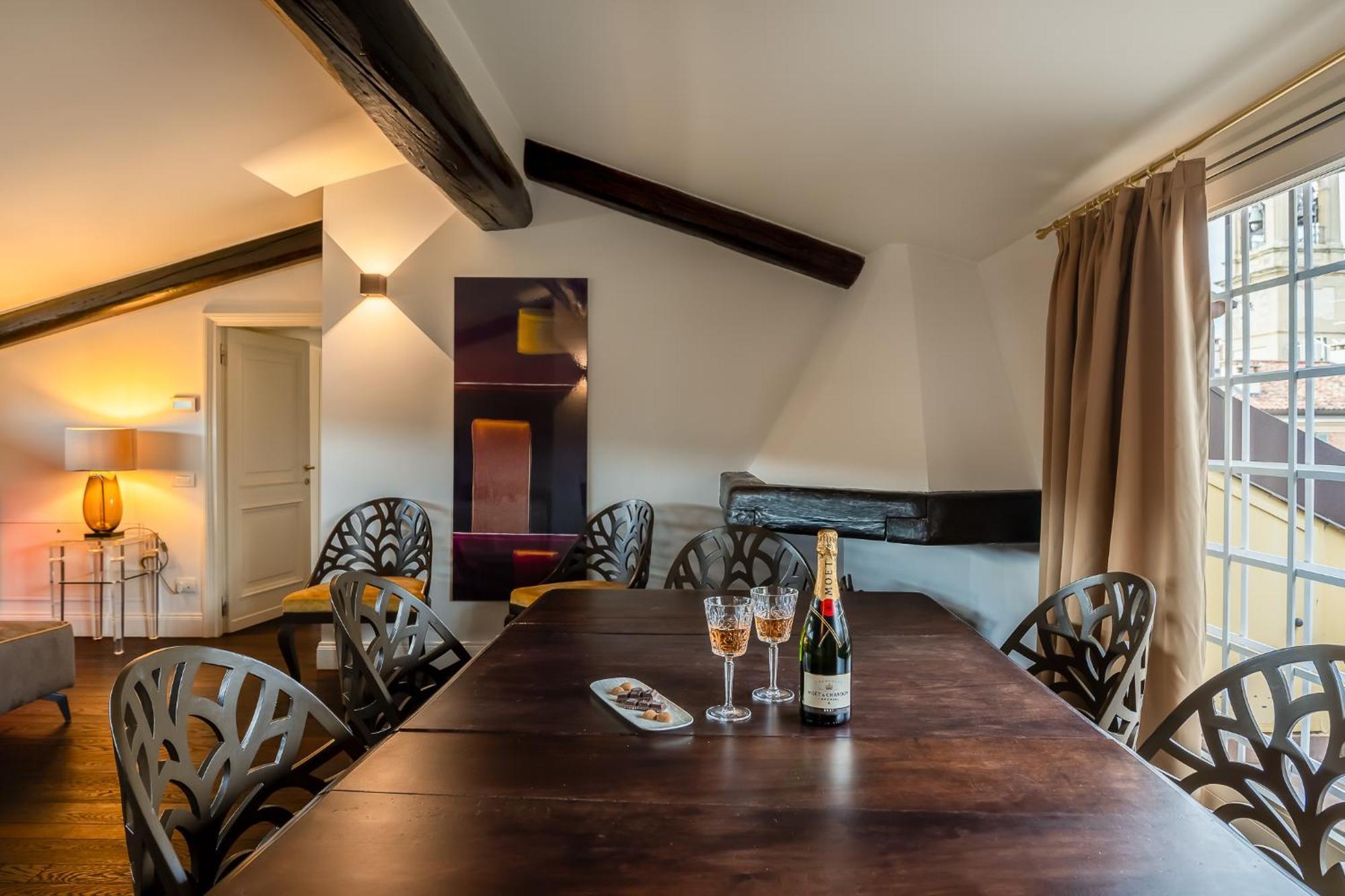 Allegroitalia Penthouse Montenapoleone Милано Екстериор снимка