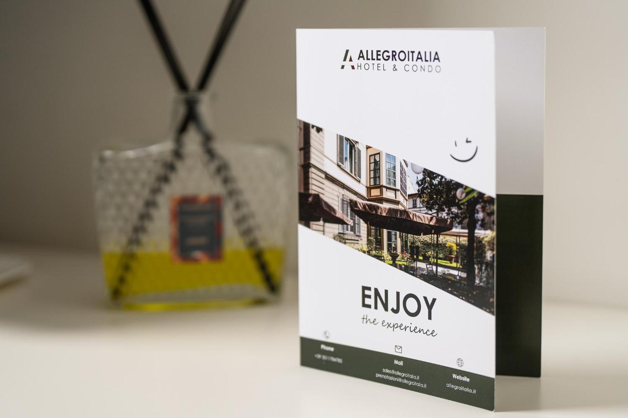 Allegroitalia Penthouse Montenapoleone Милано Екстериор снимка