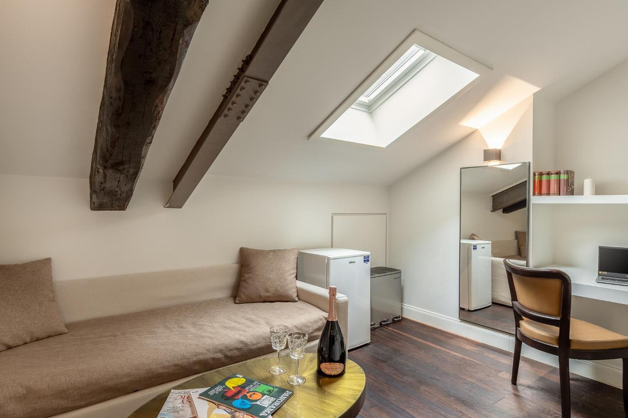 Allegroitalia Penthouse Montenapoleone Милано Екстериор снимка