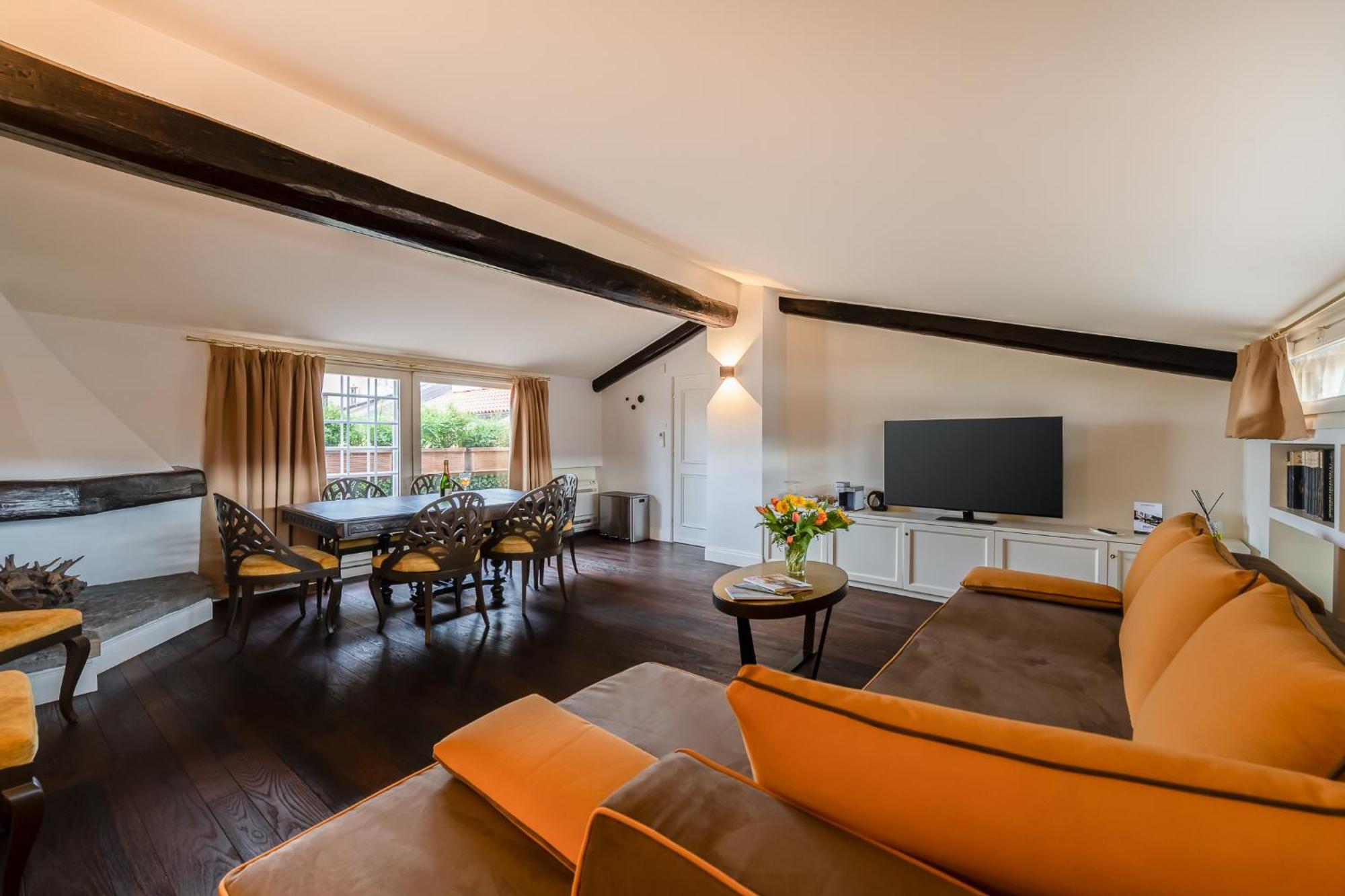 Allegroitalia Penthouse Montenapoleone Милано Екстериор снимка